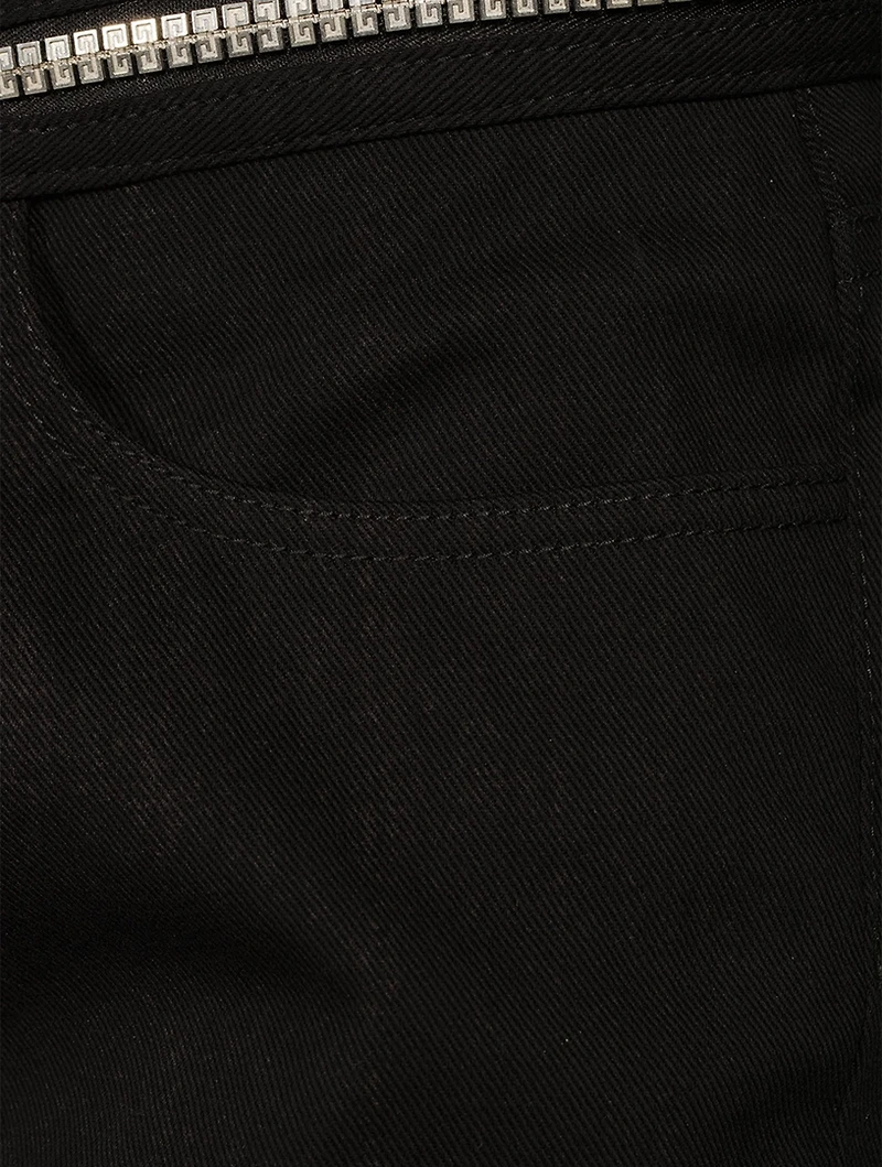 Skinny Jeans With 4G Zip