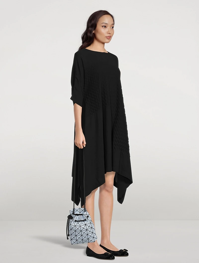 Wring Matte Bucket Bag