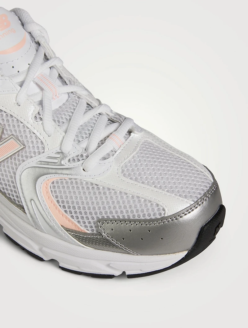 530 Mesh Sneakers