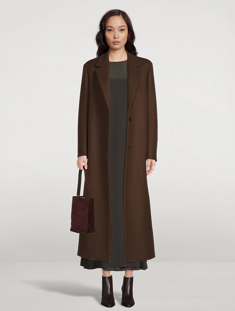 Pella Coat