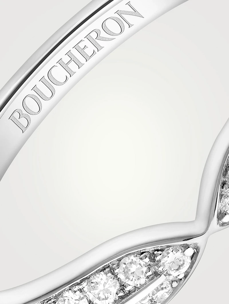 Pont de Paris Platinum Ring With Diamonds