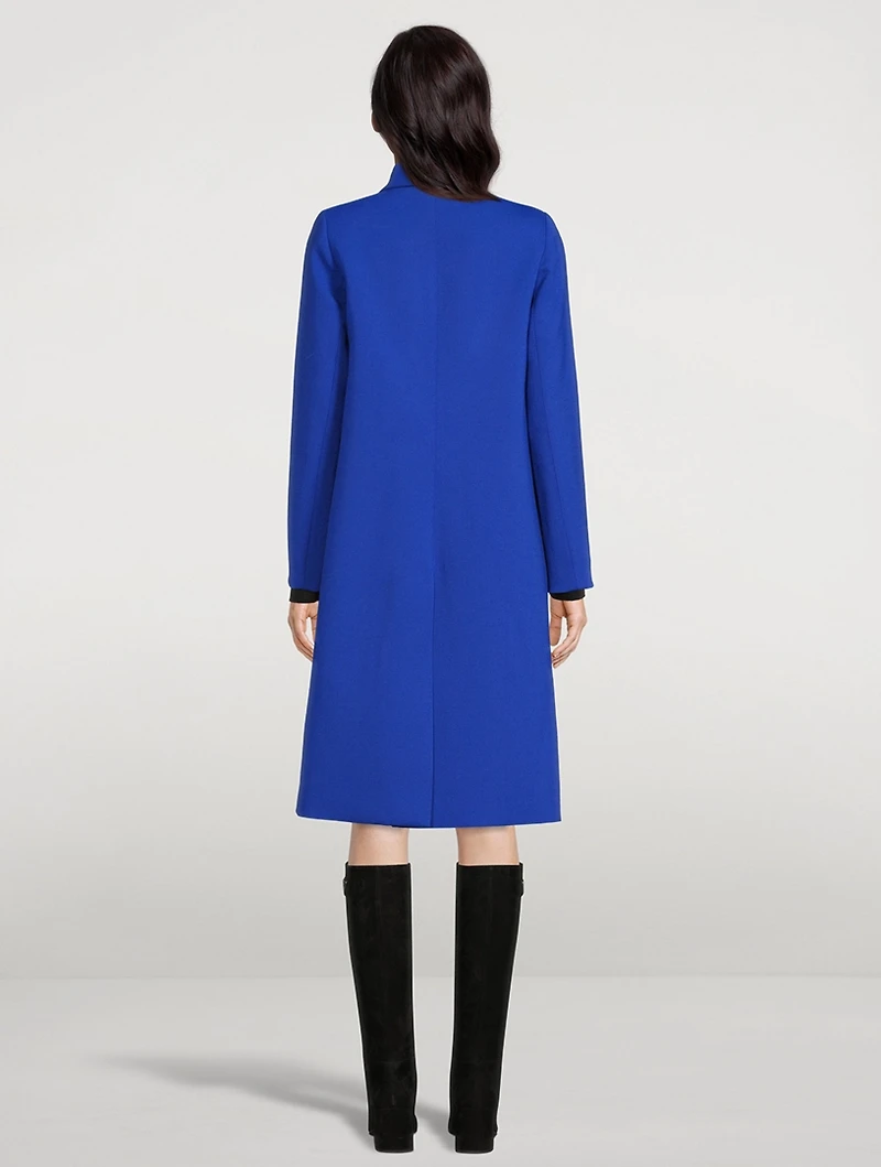 Bow Coat