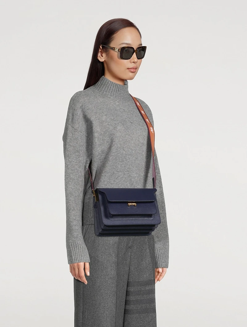 Square Sunglasses With Chain