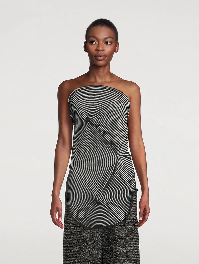 Meander Strapless Top