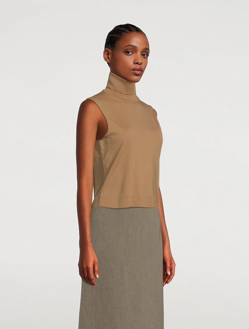 Piita Sleeveless Wool Turtleneck