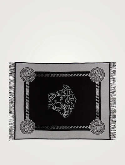 Greca Blanket