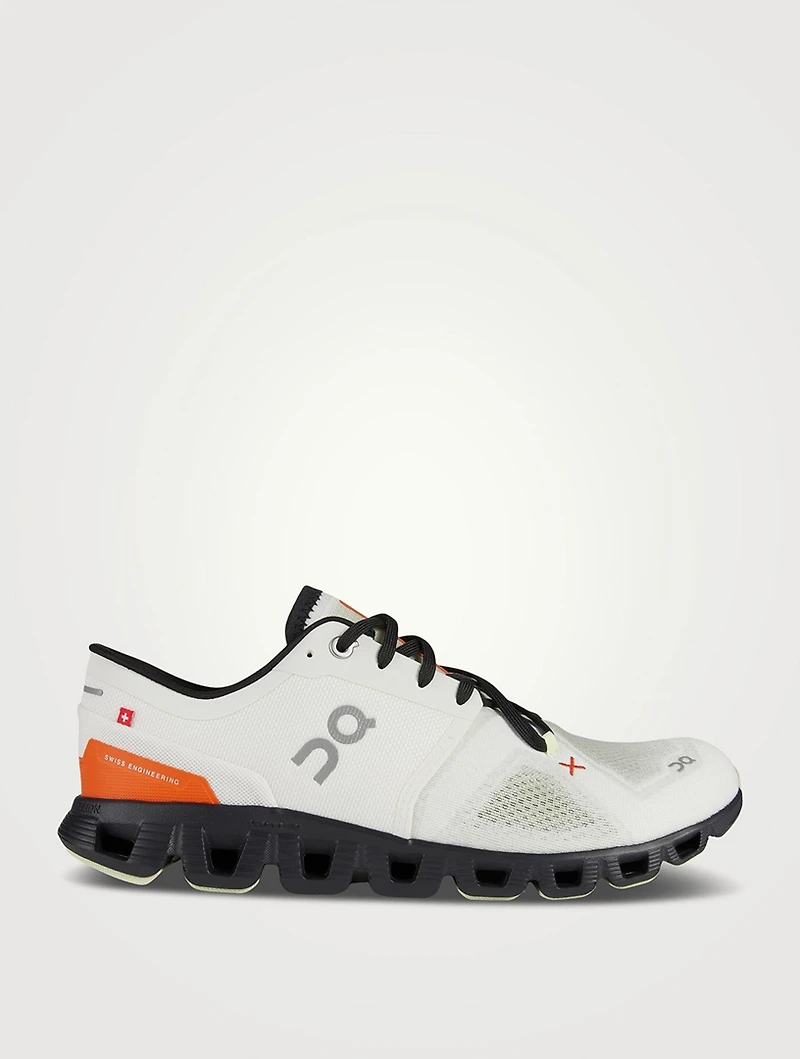 Cloud X 3 Low-Top Laced Sneakers