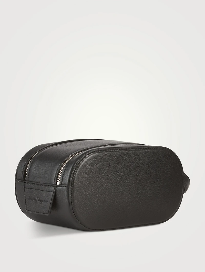 Double Gancio Leather Toiletry Bag