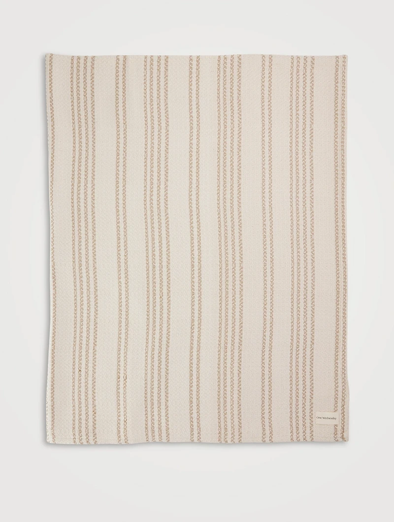Universal Throw Blanket In Leopard Print