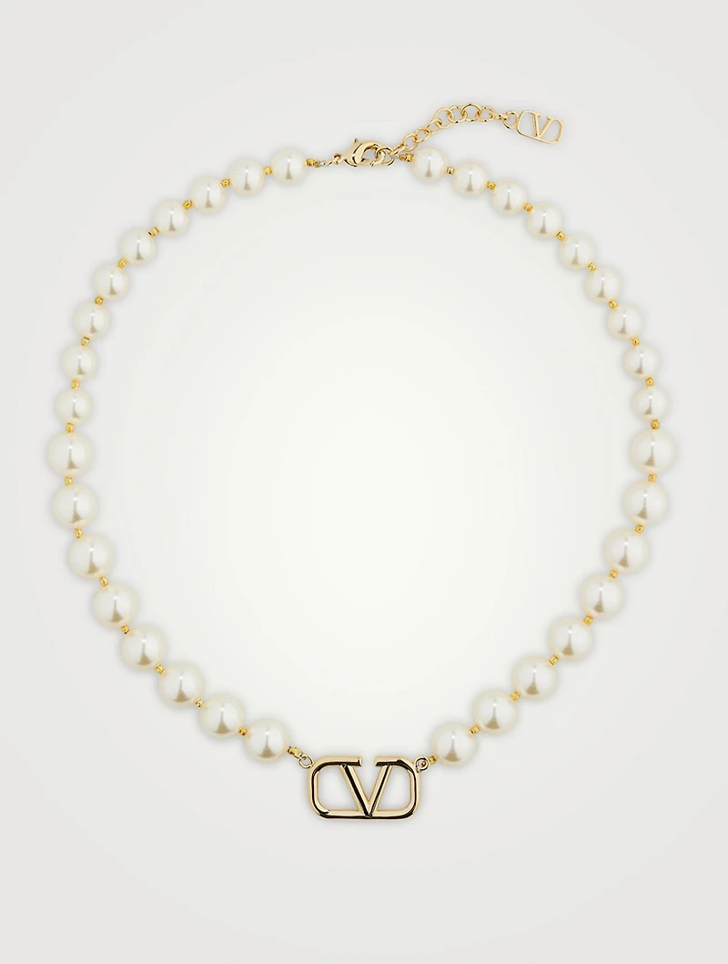 Faux Pearl Necklace With VLOGO