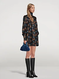 Halo Velvet Scrunchie Bag