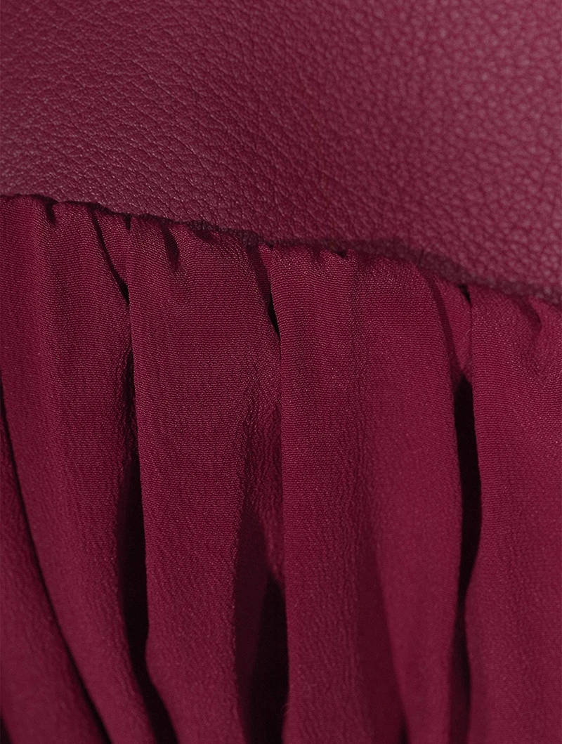 Edfu Micro Girdered Leather Shrug