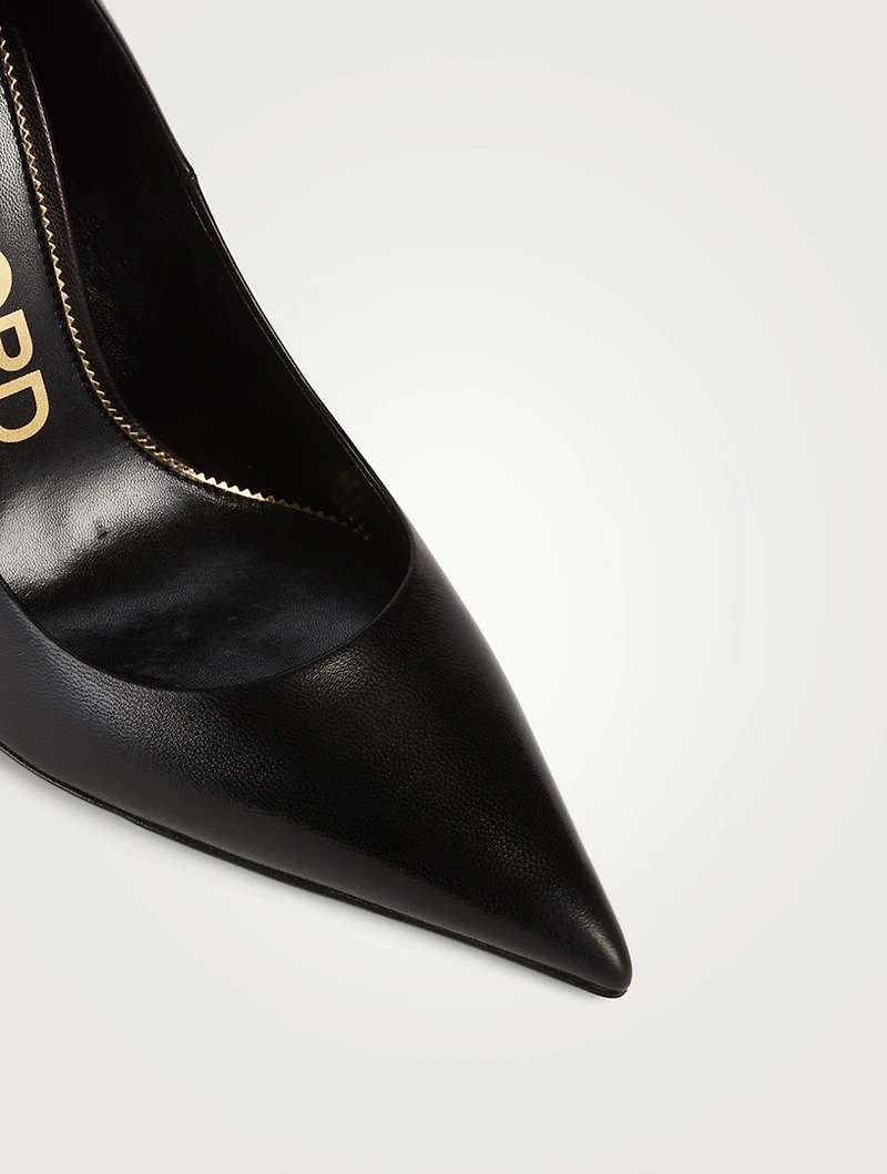 Iconic T Leather Pumps