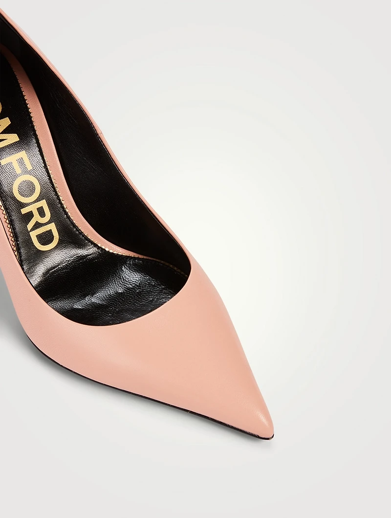 Iconic T Leather Pumps