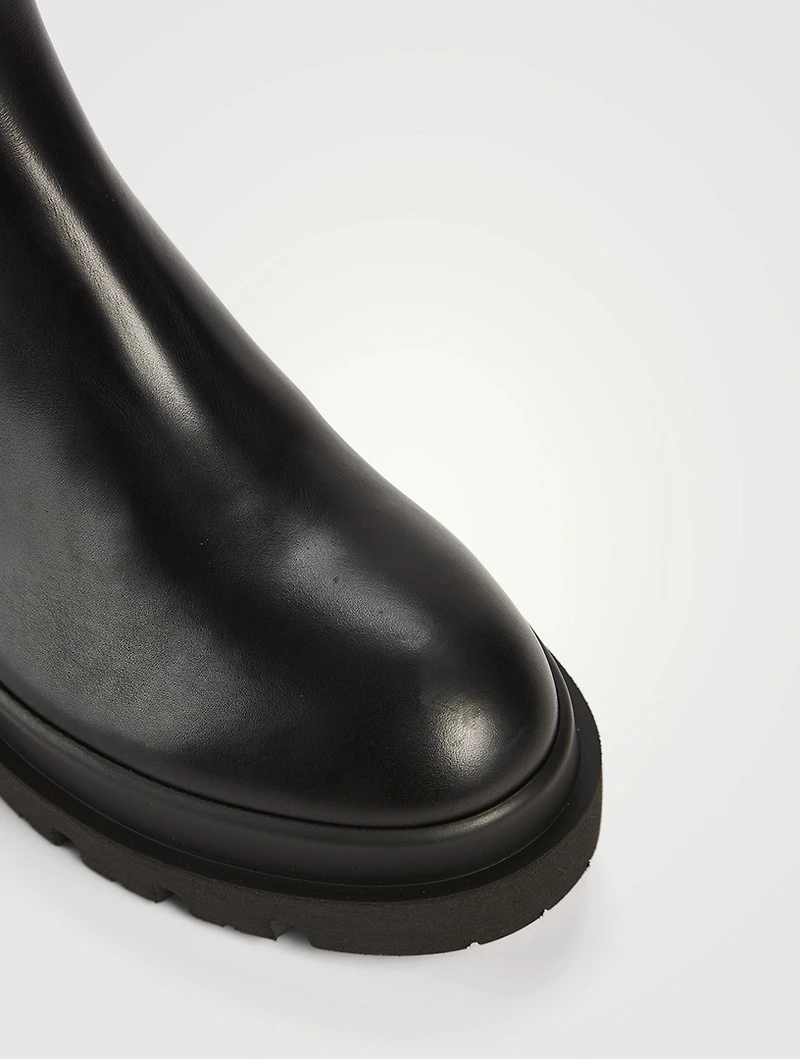 Braydon Leather Chelsea Boots
