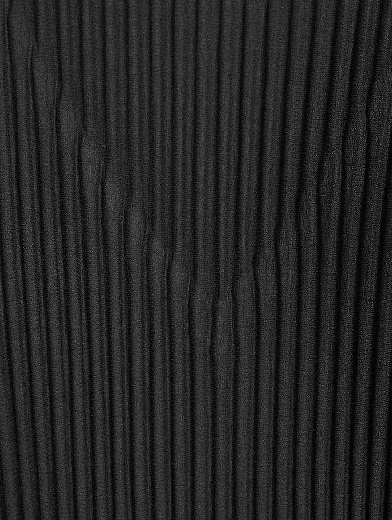 Basics Pleated Vest