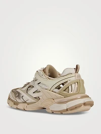 Track.2 Sneakers