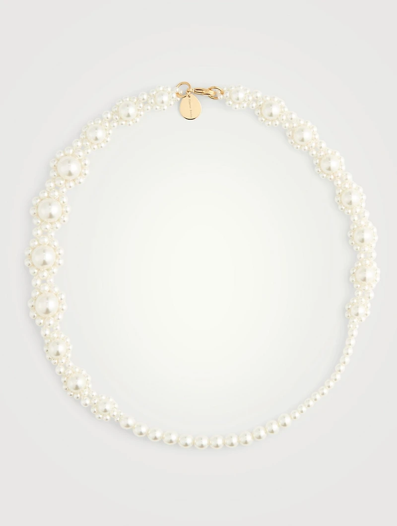 Daisy Faux Pearl Necklace