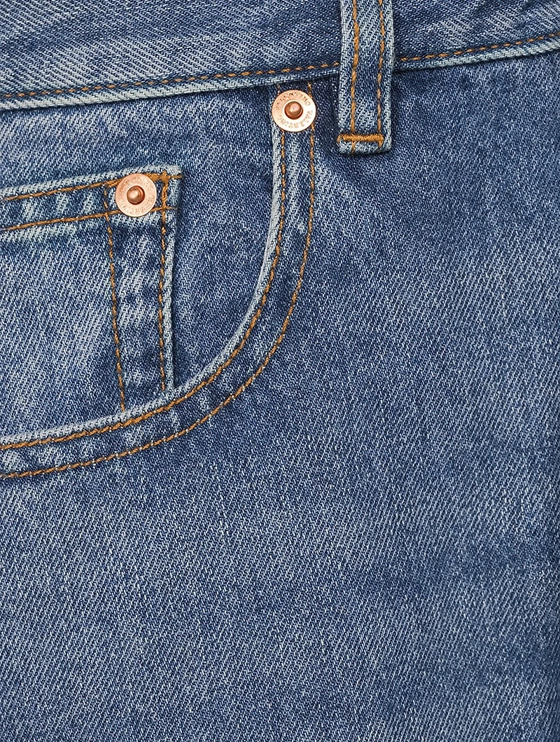 Straight-Leg Jeans