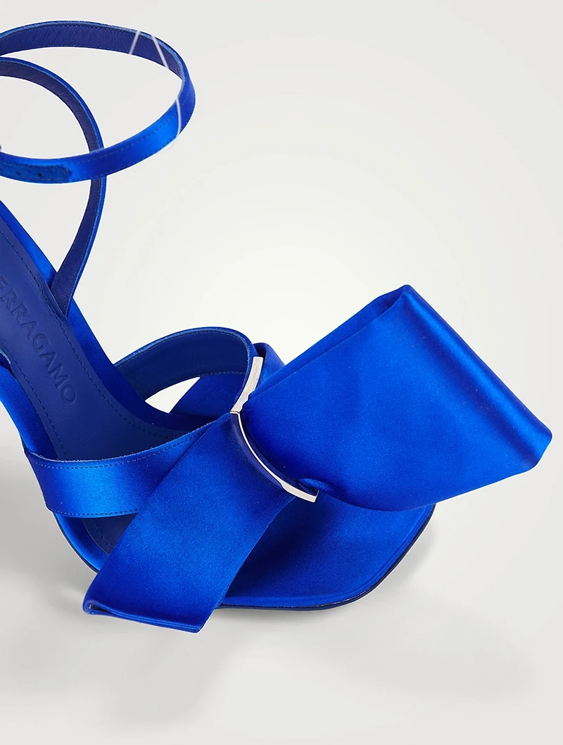 Satin Sandals With Asymmetric Bow