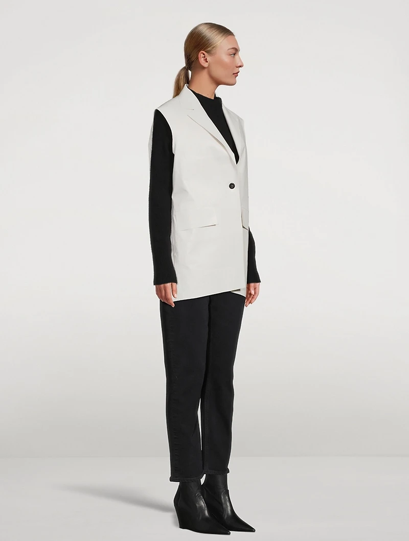 Oil Sleeveless Blazer