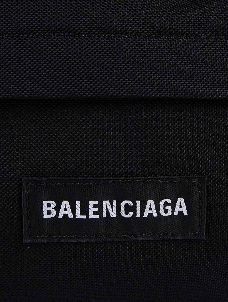 Medium Raver Shoulder Bag