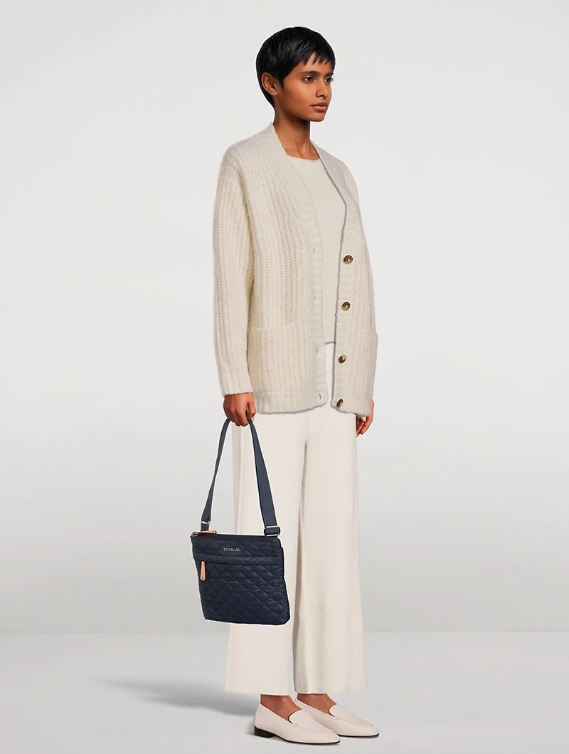 Metro Flat Crossbody Bag