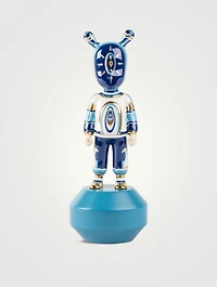 Guest By Kzeng Jiang Figurine - Little