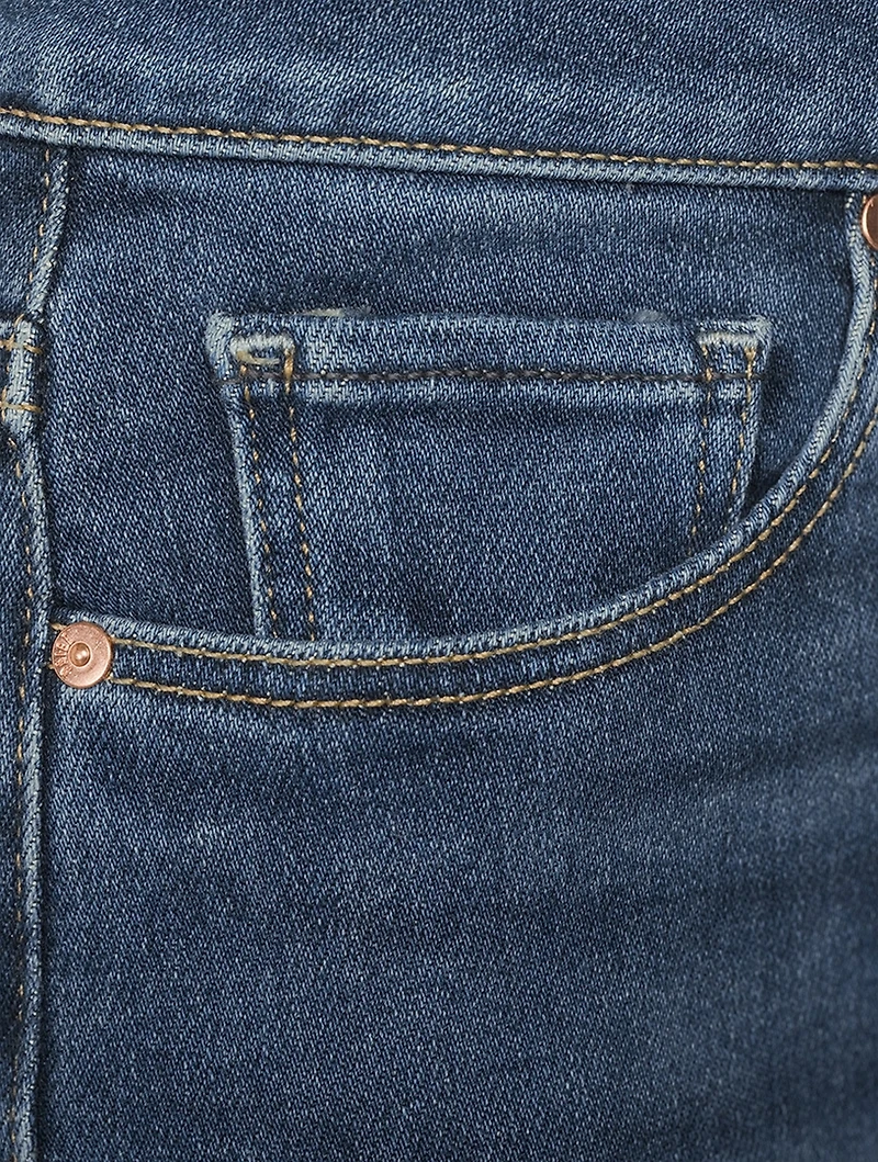 Gemma Skinny Jeans