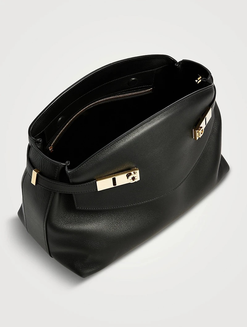 Hug Leather Pouch