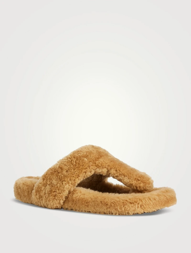 Ease Shearling Thong Sandals