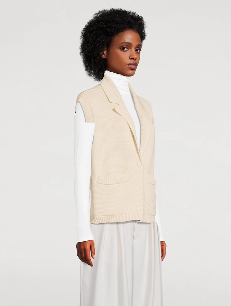 Fine Knit Buttoned Vest