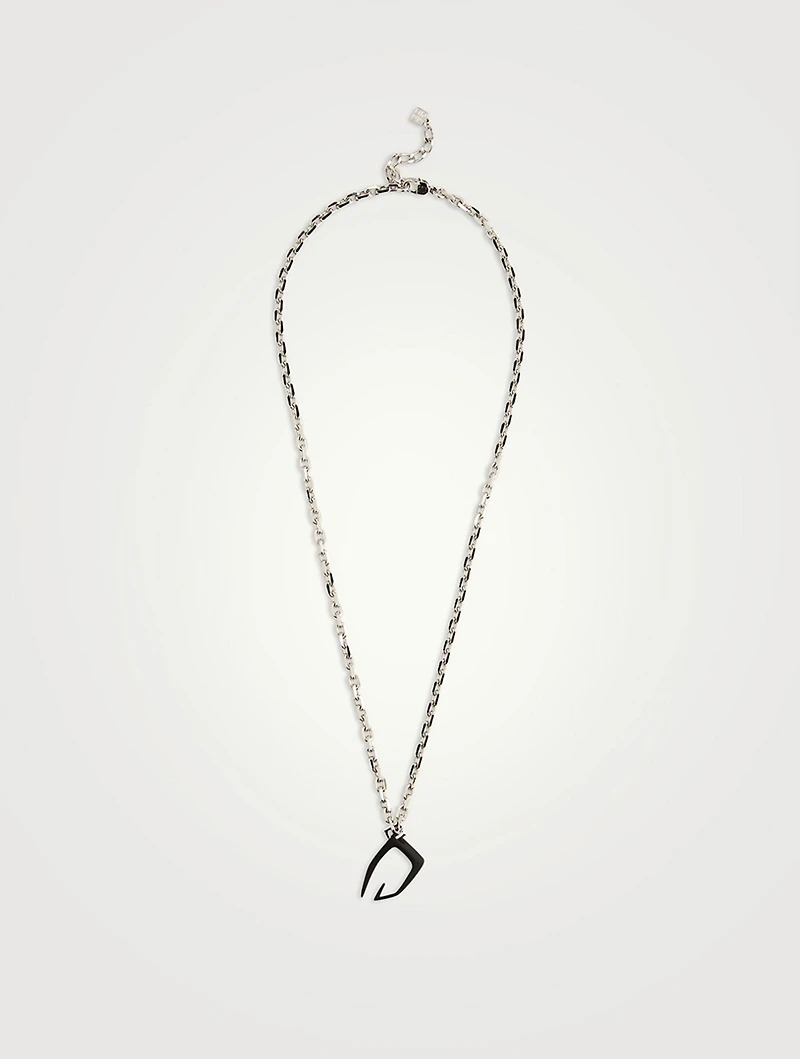 Giv Cut Pendant Necklace