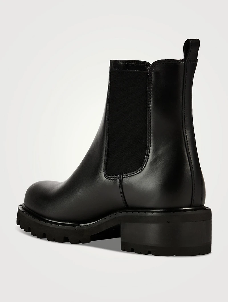 Colin Leather Chelsea Boots