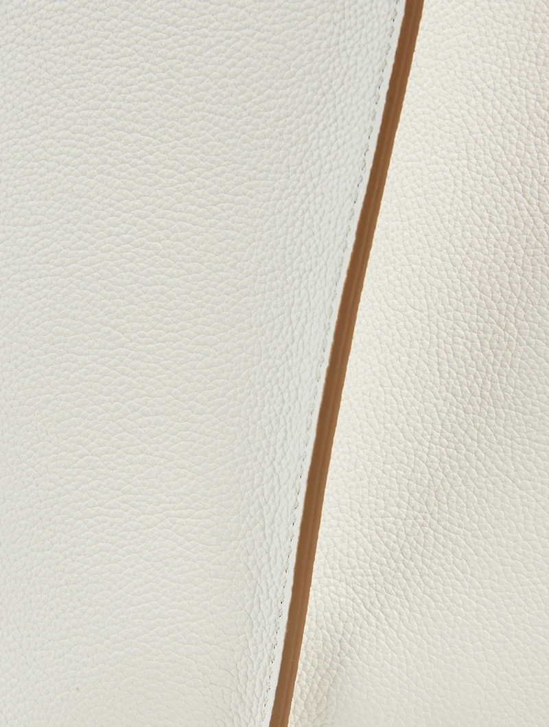 Medium T Timeless Leather Shopping Bag