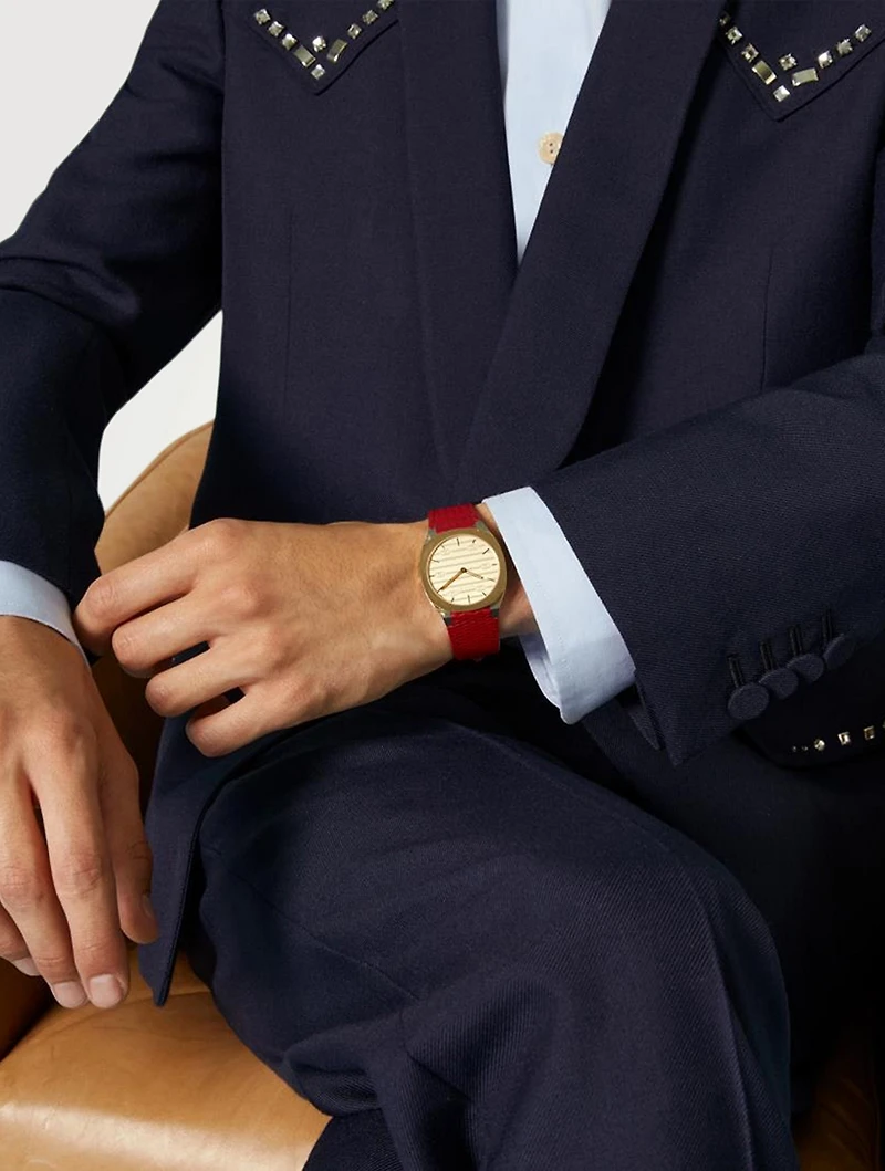 GUCCI 25H Watch