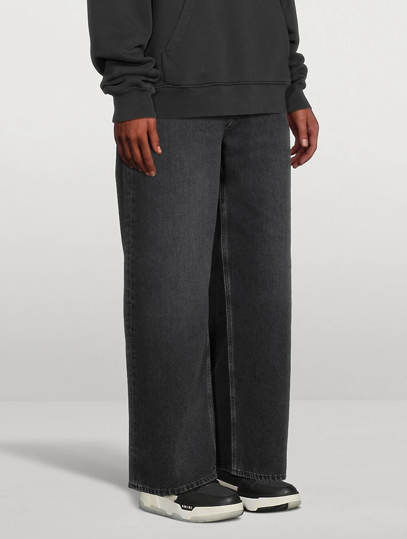 Low Slung Baggy Jeans