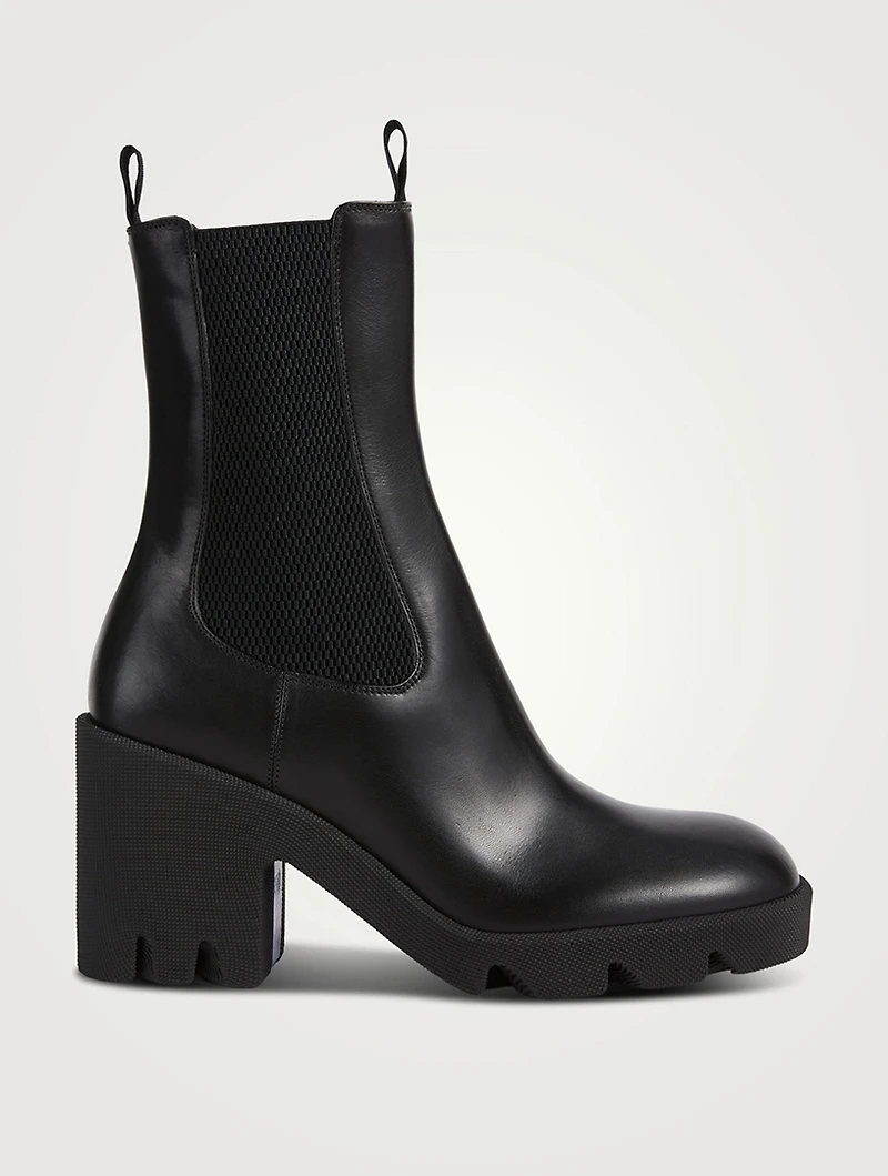Stride Leather Chelsea Boots