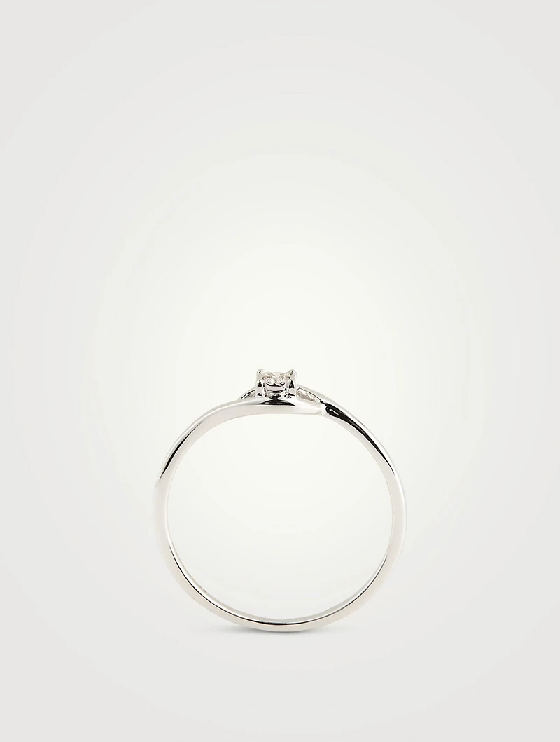 White Gold Curve Plate Ring With Gems