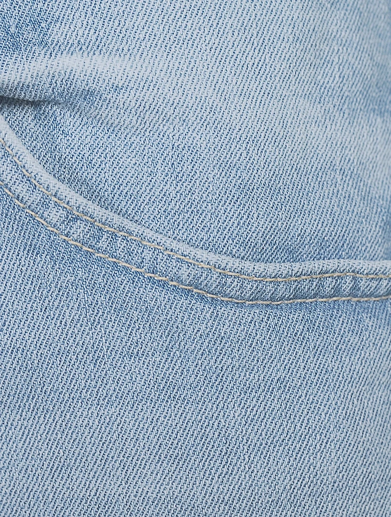 Spinner Wide-Leg Jeans
