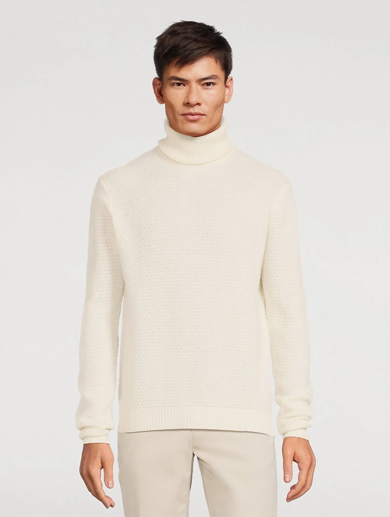 Renfrew Cashmere And Wool Turtleneck Sweater