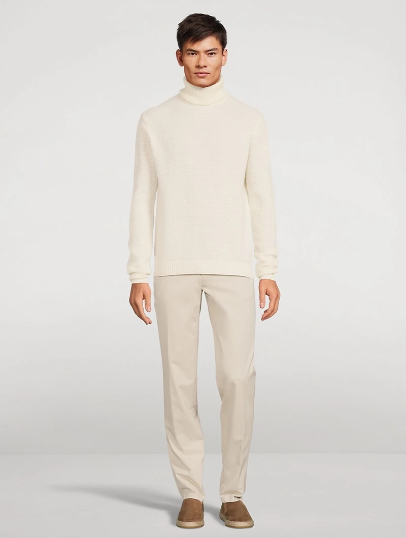 Renfrew Cashmere And Wool Turtleneck Sweater