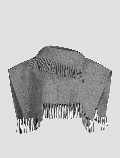 Turtla Wool Fringe Bib