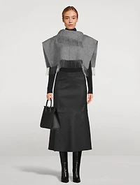 Turtla Wool Fringe Bib