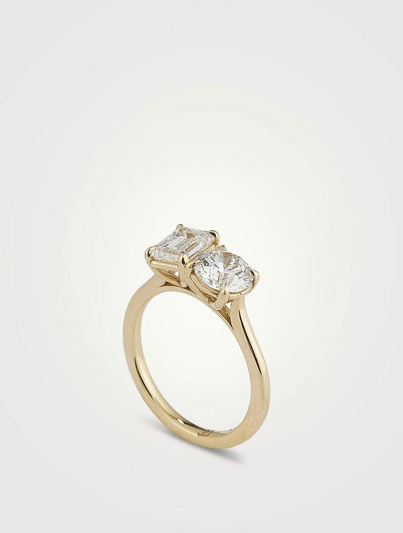 Moi-et-Toi 18K Gold Ring With Emerald And Round Diamonds