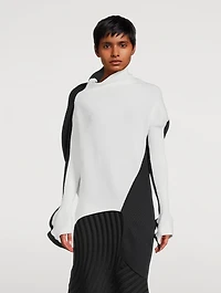 Aerate Mockneck Top