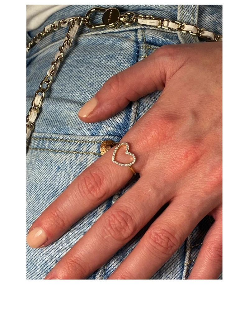 Petit Coeur 18K Gold Ring With Diamonds