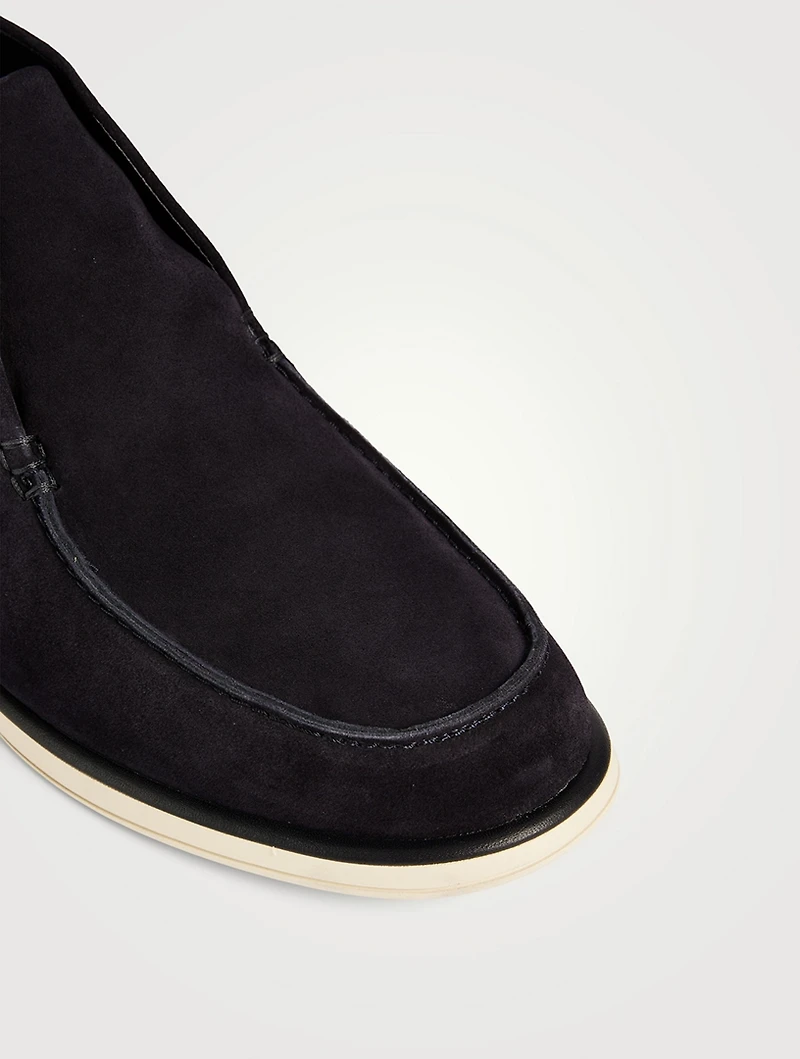 Carlton Suede Desert Boots