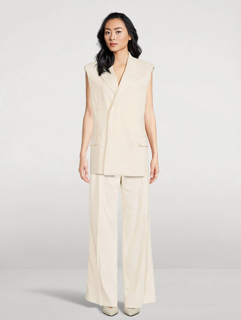 Sleeveless Car Blazer