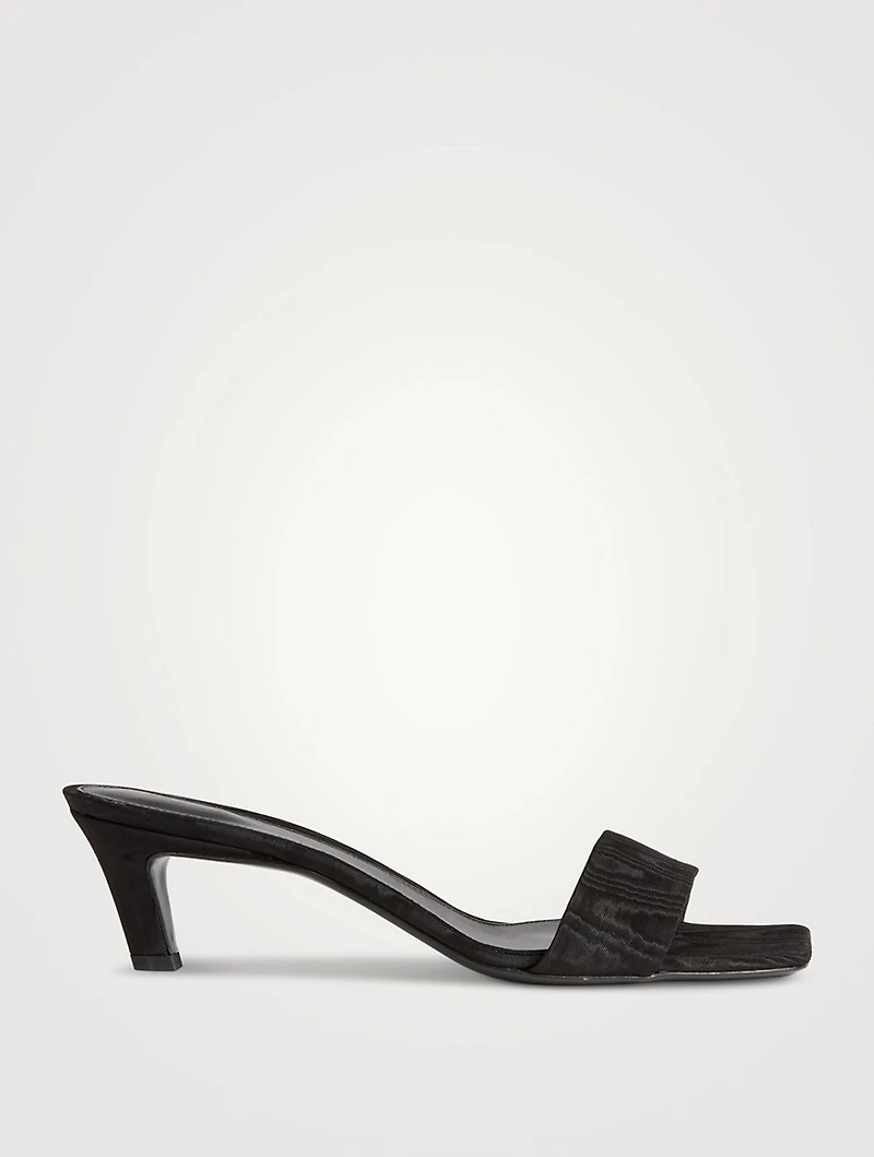 The Moiré Mules